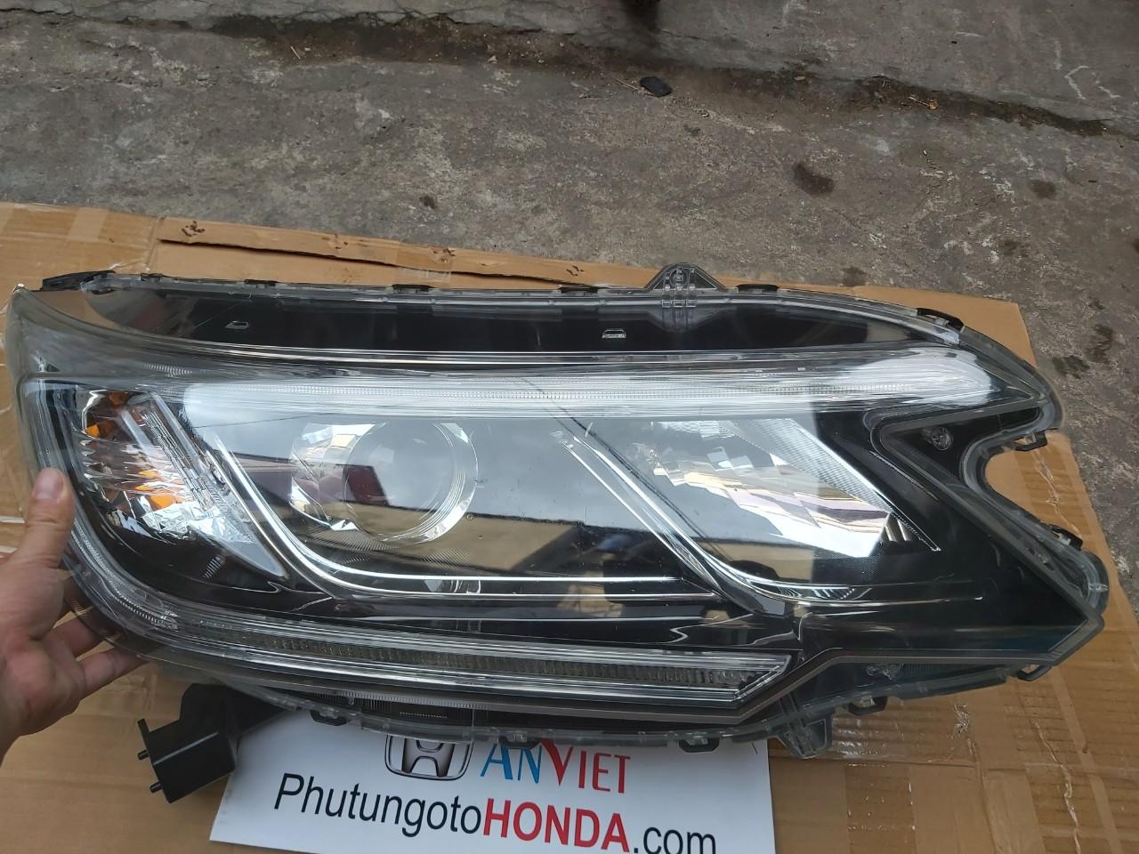 Đèn pha xe Honda CRV 2016