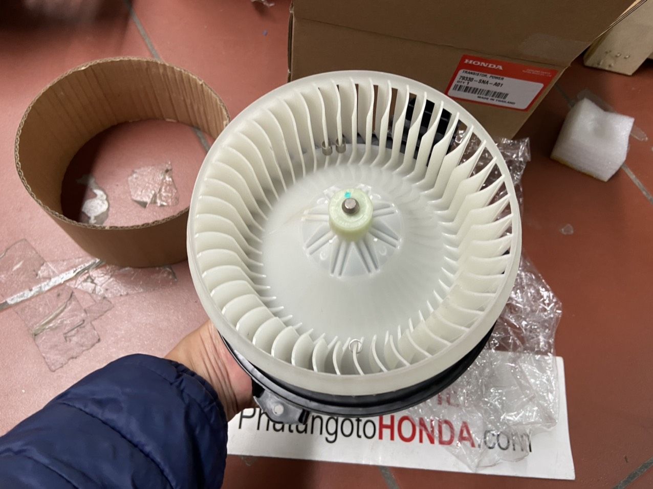 Mô tơ quạt dàn lạnh trong táp lô xe Honda CIVIC