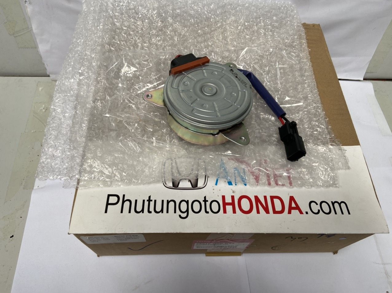 Mô tơ quạt dàn nóng xe Honda BRIO