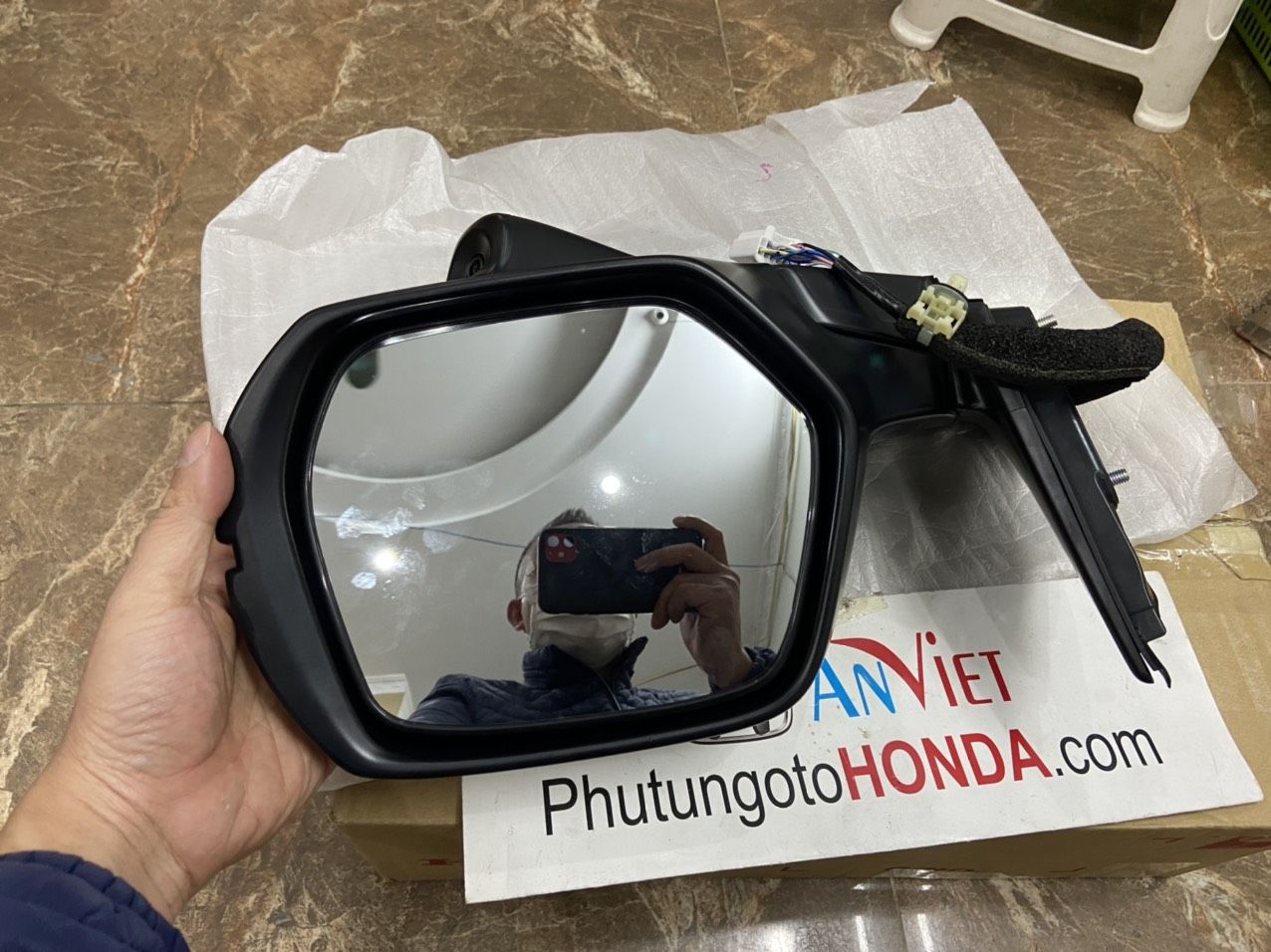 Gương chiếu hậu bên Phụ xe Honda CRV 2021-2022 loại Có camera