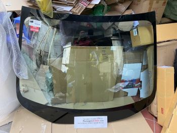 Kính chắn gió sử dụng cho xe City 2014-2018 - hàng nhập khẩu chính ngạch