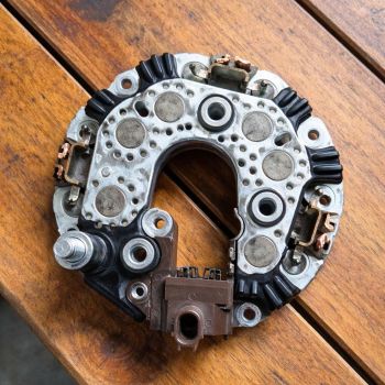 Cụm Diot= đi ốt chỉnh lưu máy phát điện  Xe Honda Crv 2018-2026, Honda Civic 2016-2026, Civic gen 10 và gen 11, Honda Hrv 2022-2026 , Honda Accord 2018-2026  311005PAA01-CSP71 3110064AA01 104211-4340 3110064AA01 3110059B003 3110064AA02 31100-5PA-A01