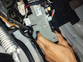 Hộp cầu chì trong táp lô Honda Civic 1.5 1.8 2016-2020 hàng bãi