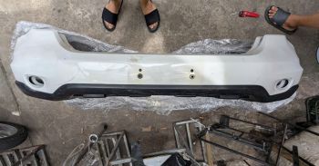 bãi 71101SWET00ZZ cản trước xe Honda Crv 2010 2011 2.4 và 2.0 cản trên và cản dưới ba đờ sốc trước trên và dưới 71102-SWA-A01 71102-SWE-T00 71101-SWE-T00ZZ 71101-swa-e00 71102-SWA-A01 71102-sw-ah01