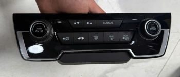 Cụm công tắc chỉnh điều hòa táp lô Honda Crv 1.5 2018-2021 hàng bãi