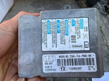 Hộp điều khiển túi khí xe Honda Crv 1.5 2018 2019 2020