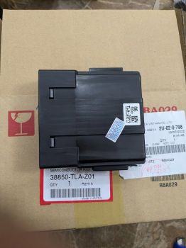 Hộp rơ le Crv 2018 - 2020 nằm ở khu vực hộp cầu chì  khoang động cơ Crv , Hộp TLA-Z011 38850TLAz01 38850-TLA-z01 