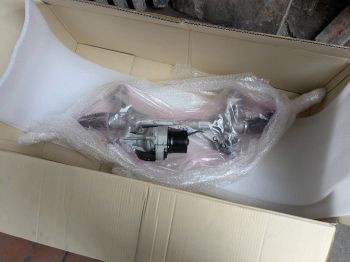 Thước lái Crv 2018- 2022 gồm mô tơ trợ lực điện  và cảm biến góc lái  53620TMHP03, 53600-tme-p22, 53600-tme-p02, 53600-tme-p04, 53620-TMH-P02, 53620-TMH-P03