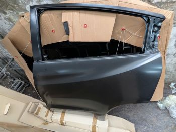 Cánh cửa sau Xe Honda Hrv 2018 - 2021 - Cánh cửa Hrv bên trái và bên phải Lh Rh 67510T7YT00ZZ 67550T7YT00ZZ 67510-T7Y-T00ZZ 67550-T7Y-T00ZZ 