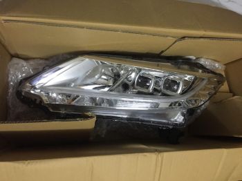 Đèn pha trái phải xe HONDA ODYSEY 2013-2017 33100T6AH21 33150T6AH21 33150T6AH01 33150T6AH31 33150T6AH41 33150T6AH61 33100T6AH01 33100T6AH31 33100T6AH41 33100T6AH61 33100-T6A-H21 33150-T6A-H21 33150-T6A-H01 33150-T6A-H31 33150-T6A-H41 33150-T6A-H61
