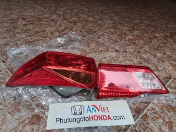 Đèn hậu miếng ngoài xe Honda City