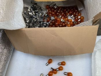 Bóng đèn xi nhan xe Honda