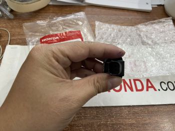 Cảm biến tiếng gõ kích nổ động cơ xe Honda CRV