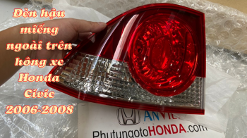 Đèn hậu miếng ngoài trên hông xe Honda CIVIC 2006 đến 2008 
