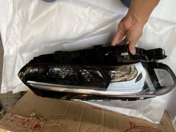 Đèn pha xe Honda CIVIC 2022 bản RS