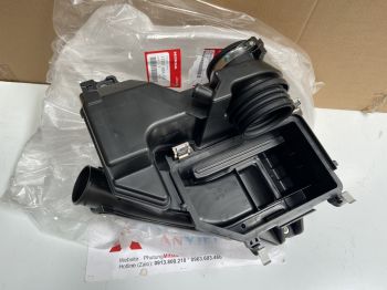 Nắp bầu lọc gió dưới xe Honda JAZZ 