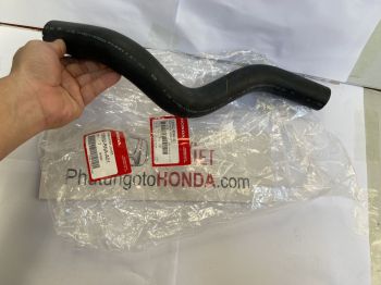 Ống két nước phía dưới xe Honda CIVIC