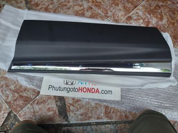 Ốp cánh cửa xe honda CRV 2018-2020