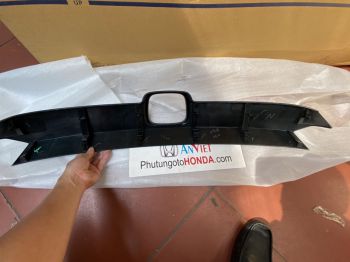 Ốp mạ trên mặt ca lăng xe Honda City 2021-2022