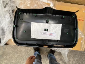 Táp py cốp sau xe Honda Crv